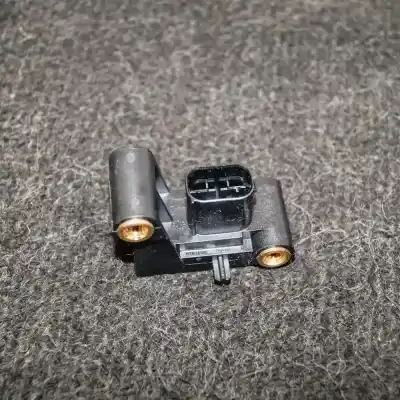 Pezzo di ricambio per auto di seconda mano Sensore Urto / Impatto per BMW 5 E60 (2001-2010) Estate Riferimenti OEM IAM 6977398  