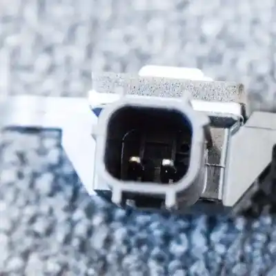 Second-hand car spare part collision / impact sensor for volvo v40 hatchback (2012-2019) oem iam references 31360986  