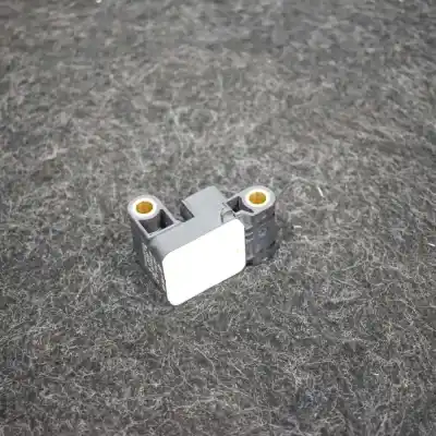 Peça sobressalente para automóvel em segunda mão Sensor De Colisão / Impacto por BMW 1 CABRIO E88 (2008-2013) Referências OEM IAM 6956485  