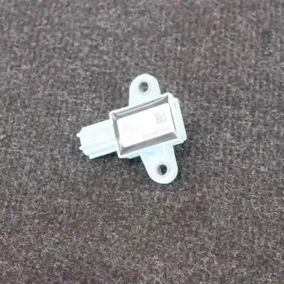 Pezzo di ricambio per auto di seconda mano sensore urto / impatto per audi a5 cabrio 8f7 (2009-2016) riferimenti oem iam 8k0955557c5wk4380902  