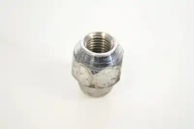 Pezzo di ricambio per auto di seconda mano set bulloni ruota per kia cee\´d jd (2012-2018) riferimenti oem iam   