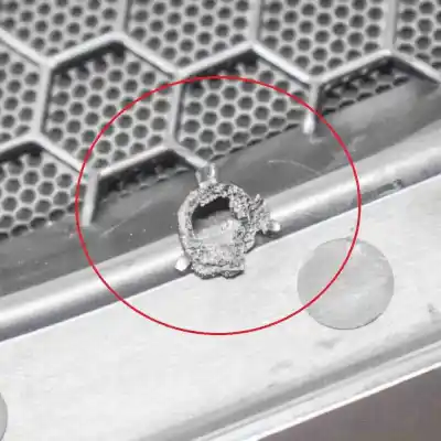 Pezzo di ricambio per auto di seconda mano coperchio altoparlante per porsche cayenne 92a (2010-..) off-road riferimenti oem iam 7p5867149a,7p5.867.149,7p5867149,7p5.867.149.a  