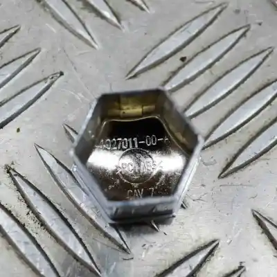 Автозапчастина б/у набір болтів колеса для tesla model s (2012-..) hatchback посилання на oem iam 1027011-00-a  