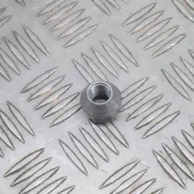 Second-hand car spare part wheel bolt set for tesla model 3 (2018-..) sedan oem iam references   