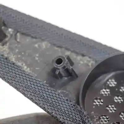 İkinci el araba yedek parçası hoparlör kapağı için ssangyong rodius (2005-..) mpv oem iam referansları 76583-21000  