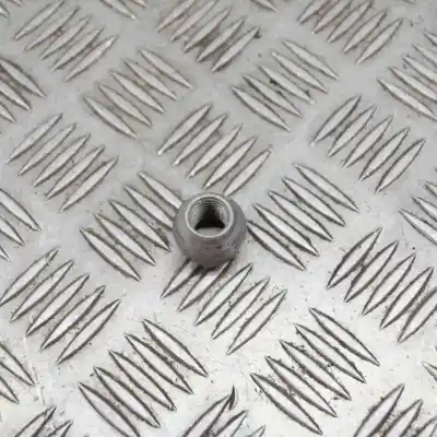 Peça sobressalente para automóvel em segunda mão jogo de parafusos de roda por tesla model y (2019-..) off-road referências oem iam   