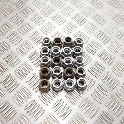 Автозапчасти б/у комплект болтов колеса за tesla model 3 (2018-..) ссылки oem iam   