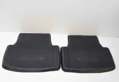 Pièce détachée automobile d'occasion jeu de tapis de sol pour skoda octavia iii combi 5e5 (2012-2020) références oem iam   