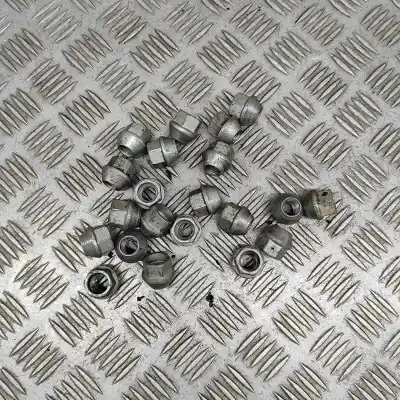 Peça sobressalente para automóvel em segunda mão jogo de parafusos de roda por tesla model y (2019-..) sedan referências oem iam 1027002-00-b  