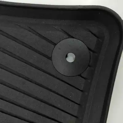 Автозапчастина б/у набір килимків для porsche cayenne 92a (2010-..) off-road посилання на oem iam   