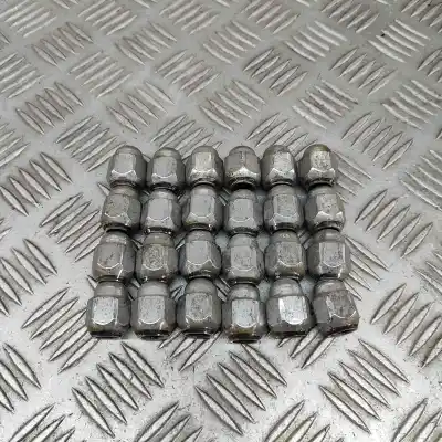 Автозапчастина б/у набір болтів колеса для TOYOTA HILUX VIII PICK-UP _N1_ (2015-..) Pick-up Посилання на OEM IAM 90942-01082  