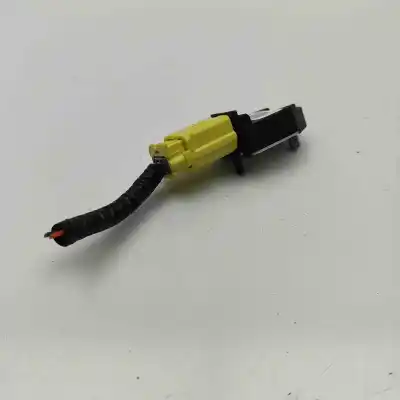 Pezzo di ricambio per auto di seconda mano sensore urto / impatto per lexus is ii gse2_, ale2_, use2_ (2005-2013) riferimenti oem iam 89831-02020  