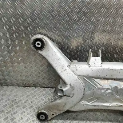 Pièce détachée automobile d'occasion sous-châssis arrière pour audi a8 d3 4e2, 4e8 (2002-2010) références oem iam 4e0201308a,4e0505235h  