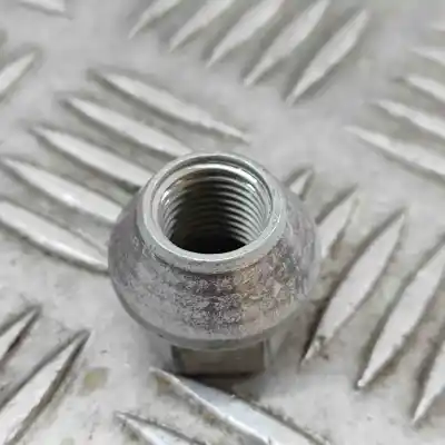 Peça sobressalente para automóvel em segunda mão jogo de parafusos de roda por tesla model y (2019-..) off-road referências oem iam 102700200b  