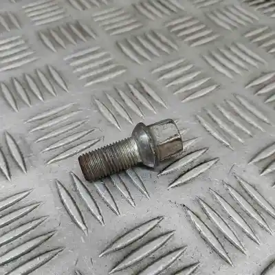 Автозапчастина б/у набір болтів колеса для audi q2 ga (2016-..) off-road посилання на oem iam wht002437  