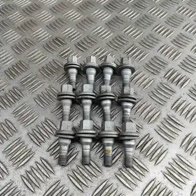 Pezzo di ricambio per auto di seconda mano Set Bulloni Ruota per OPEL MOKKA (2020-..) Off-road Riferimenti OEM IAM 9817024580  