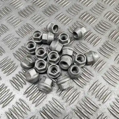 Peça sobressalente para automóvel em segunda mão jogo de parafusos de roda por tesla model y (2019-..) off-road referências oem iam 1027002-00-b  