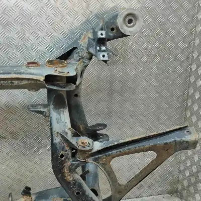 Second-hand car spare part rear subframe for audi q7 4l (2006-2015) oem iam references 7l0599303b  