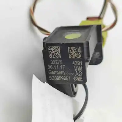 Pezzo di ricambio per auto di seconda mano sensore urto / impatto per audi a3 limousine 8vs, 8vm (2013-2020) riferimenti oem iam 5q0959651  
