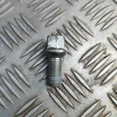Pezzo di ricambio per auto di seconda mano set bulloni ruota per audi q2 ga (2016-..) off-road riferimenti oem iam wht002437  