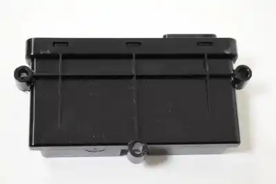 Second-hand car spare part Various Parts for TESLA MODEL S (2012-..) Coupe OEM IAM references 1007511-00-A,A-0752G01J,10178065  