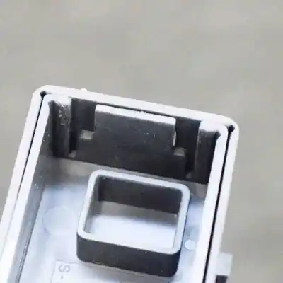 Second-hand car spare part various parts for citroen c4 picasso ii (2013-..) mpv oem iam references 9801695280  