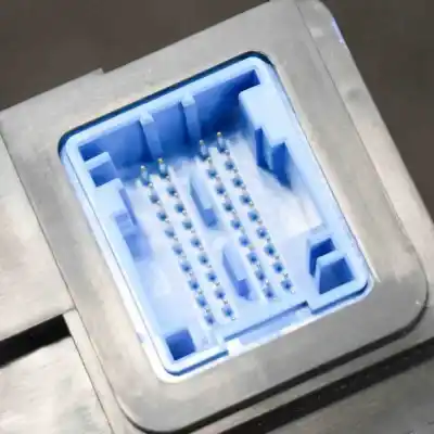 Pezzo di ricambio per auto di seconda mano pezzi vari per citroen c4 picasso ii (2013-..) mpv riferimenti oem iam 9811039380  