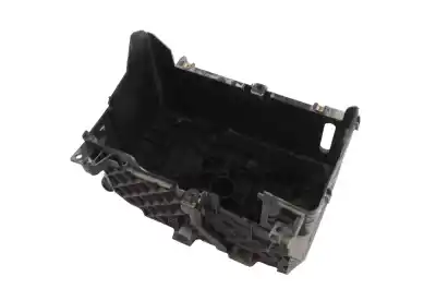 Pezzo di ricambio per auto di seconda mano Scatola Batteria per RENAULT TRAFIC III MINIBUS / PASSENGER JG_ (2014-..) Minibus / passenger Riferimenti OEM IAM T06009A180  
