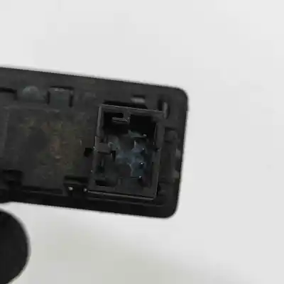 Автозапчасти б/у кнопка багажника за audi q7 4l (2006-2015) ссылки oem iam 3d0959831d  