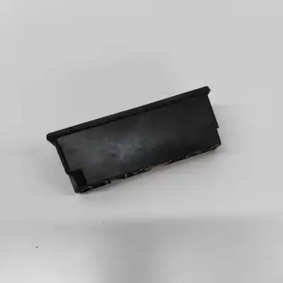 Автозапчасти б/у кнопка багажника за audi q7 4l (2006-2015) ссылки oem iam 8p4827574  