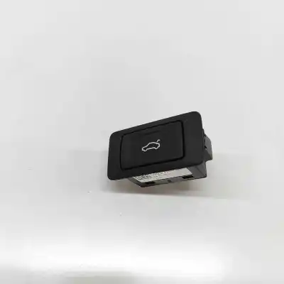 Pièce détachée automobile d'occasion Bouton De Hayon pour AUDI Q3 F3 (2018-..) Off-road Références OEM IAM 4G0959831C  