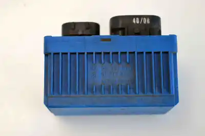 Peça sobressalente para automóvel em segunda mão vela de aquecimento por opel corsa d (2006-2015) referências oem iam 5555886051299044  