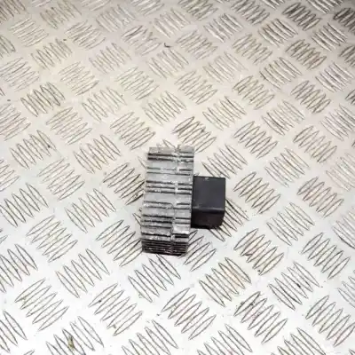 Pezzo di ricambio per auto di seconda mano candeletta di preriscaldamento per saab 9-3 ys3f (2002-2015) riferimenti oem iam 55354141,51299018a  