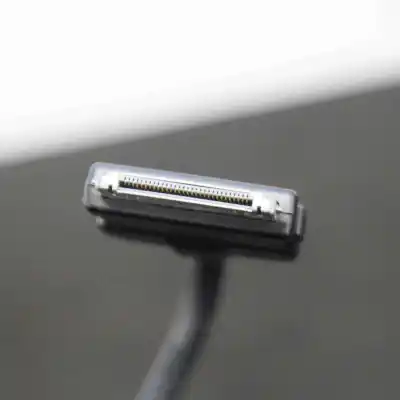 Автозапчастина б/у usb-роз'єм для audi a5 8t3 (2007-2016) посилання на oem iam 4f0051510k  