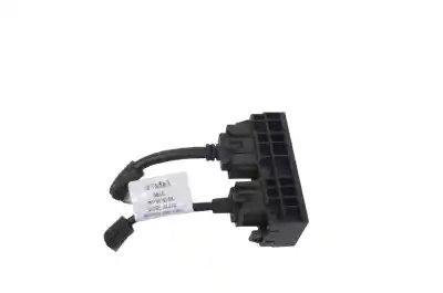 Автозапчастина б/у usb-роз'єм для ssangyong tivoli (2015-..) off-road посилання на oem iam 89720-35010  