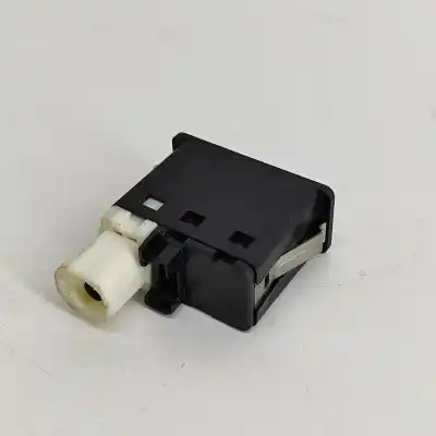 Peça sobressalente para automóvel em segunda mão conector usb por bmw 1 cabrio e88 (2008-2013) referências oem iam 9237653  