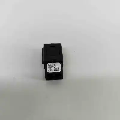 Peça sobressalente para automóvel em segunda mão conector usb por skoda superb iii 3v3 (2015-..) hatchback referências oem iam 5q0035724  
