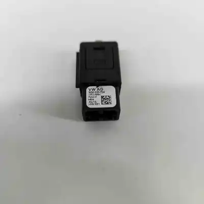 Peça sobressalente para automóvel em segunda mão conector usb por skoda superb iii 3v3 (2015-..) hatchback referências oem iam 5q0035724  
