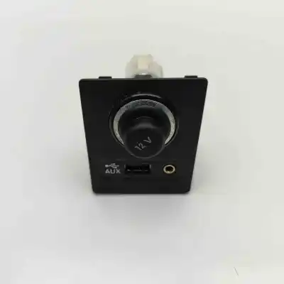 Peça sobressalente para automóvel em segunda mão Conector Usb por SKODA SUPERB III 3V3 (2015-..) Hatchback Referências OEM IAM 1K0919309,5Q0035726C  