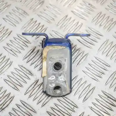 Pièce détachée automobile d'occasion charnière de porte arrière droite pour toyota hilux vii pick-up _n1_, _n2_, _n3_ (2004-..) pick-up références oem iam   