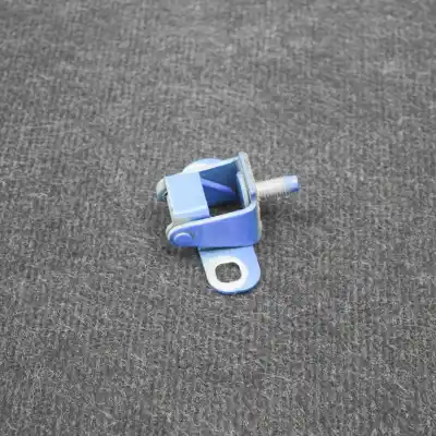 Автозапчастина б/у петля кришки багажника для opel mokka / mokka x (2012-..) off-road посилання на oem iam   