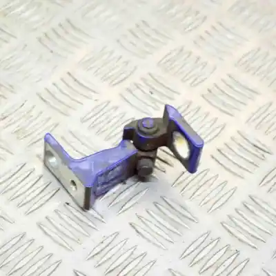 Автозапчасти б/у петля правой задней двери за audi a3 limousine 8vs, 8vm (2013-2020) ссылки oem iam 8v5833404e,a047058  