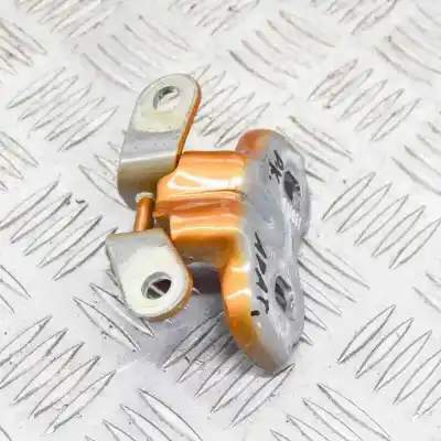 Автозапчастина б/у петель лівих передніх дверей для opel mokka / mokka x (2012-..) off-road посилання на oem iam p18067  