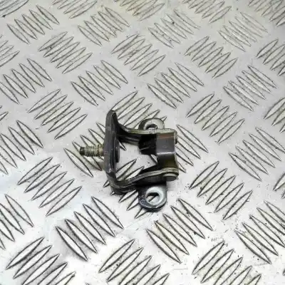 Second-hand car spare part trunk lid hinge for skoda octavia iii combi 5e5 (2012-2020) oem iam references   