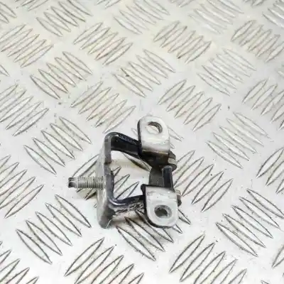 Pezzo di ricambio per auto di seconda mano cerniera portellone per skoda octavia iii combi 5e5 (2012-2020) riferimenti oem iam   