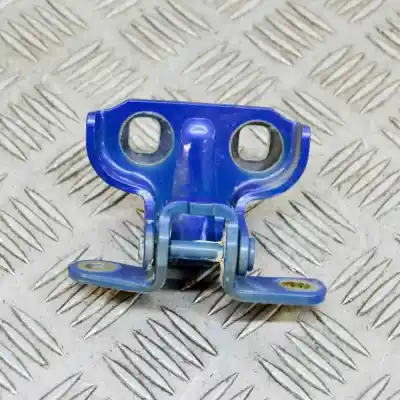 Second-hand car spare part right rear door hinge for opel mokka / mokka x (2012-..) off-road oem iam references a046057,p17096  