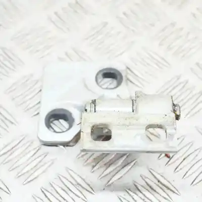 Second-hand car spare part left front door hinge for bmw 6 e63 (2004-2010) coupe oem iam references 7072667  