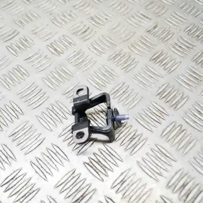 Pezzo di ricambio per auto di seconda mano cerniera portellone per volkswagen id.3 e11 (2019-..) hatchback riferimenti oem iam 10a827301a  