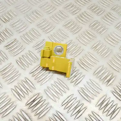 Peça sobressalente para automóvel em segunda mão Dobradiça Da Porta Traseira Direita por VOLKSWAGEN ID.4 E21 (2020-..) Off-road Referências OEM IAM 8X0831404F  