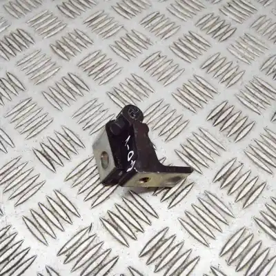 Pezzo di ricambio per auto di seconda mano cerniera porta posteriore destra per skoda kamiq (2019-..) off-road riferimenti oem iam 8x0831404e  